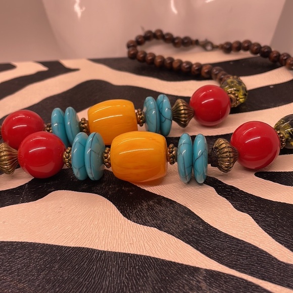 Large Statement Bead Necklace - Picture 8 of 9